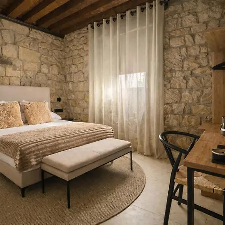 El Paraiso Del Pas Hotel *